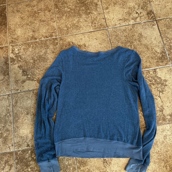 WILDFOX SWEATSHIRT - Picture 4 of 4